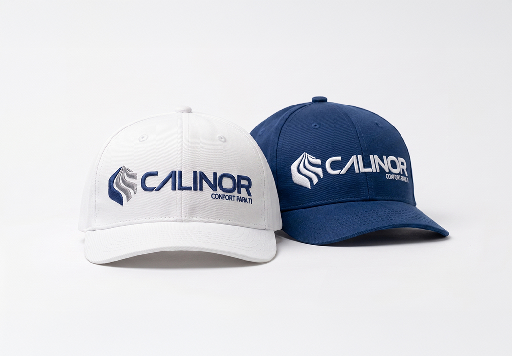 Gorras en mockup Calinor